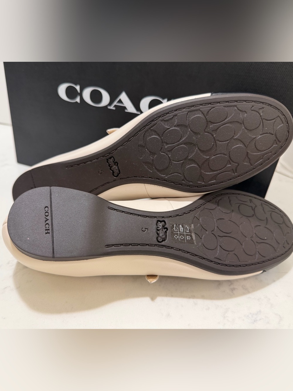 Coach Cream Leather Mary Janes with chalk/Black Patent Cap Toe and Gold Logo - Picture 10 of 11